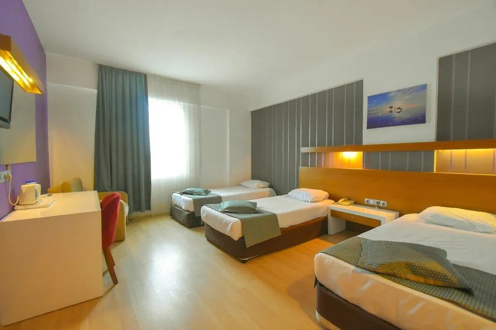 Expo Park Hotel アンタルヤ 3*,